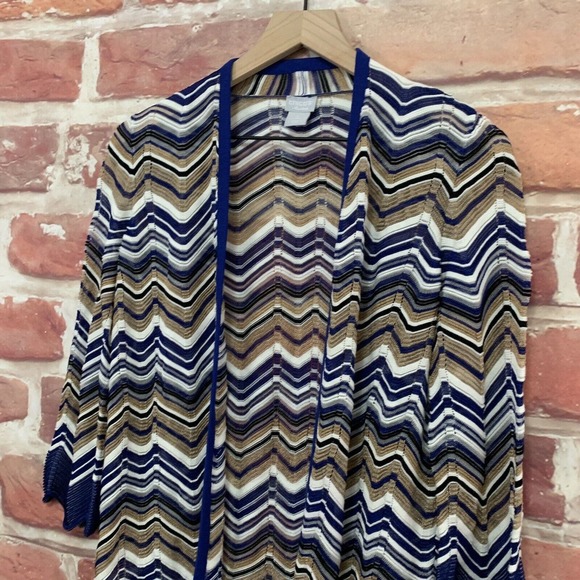 Chicos Travelers Cardigan Womens Small 0 Blue Gold Multicolor Chevron Sweater - Picture 5 of 10